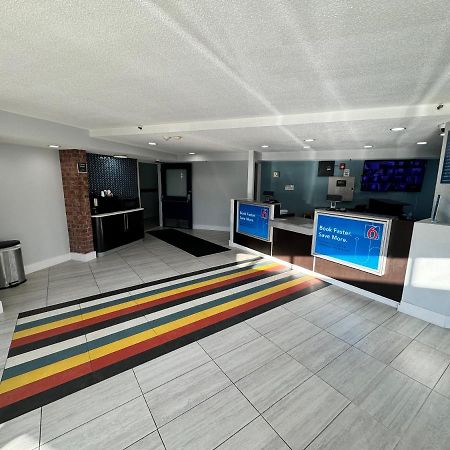 Studio 6 Suites East Syracuse Airport Esterno foto