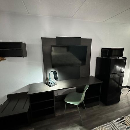 Studio 6 Suites East Syracuse Airport Esterno foto