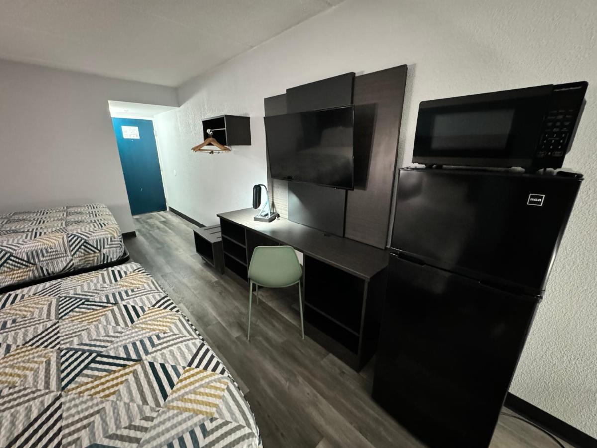 Studio 6 Suites East Syracuse Airport Esterno foto