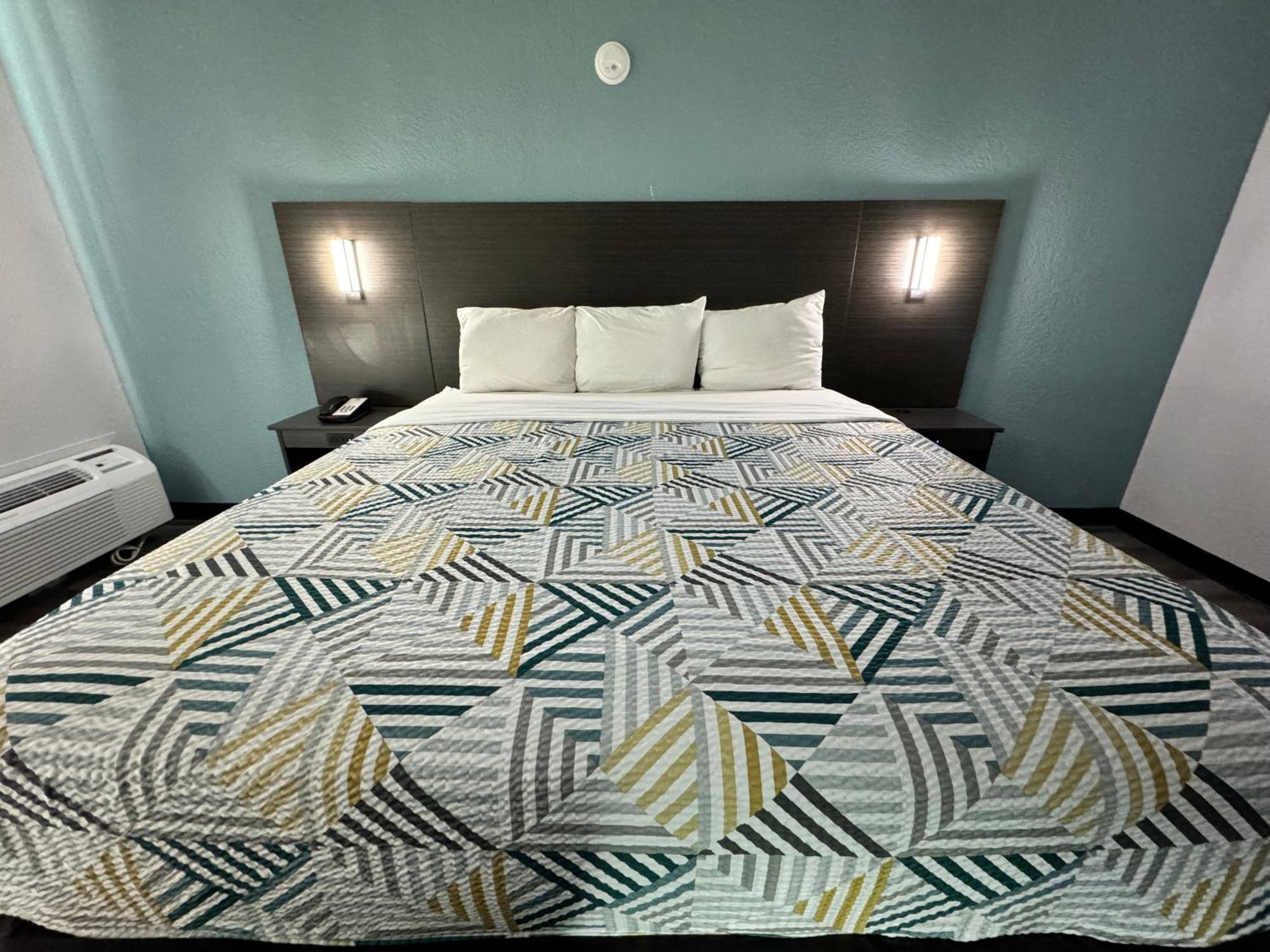 Studio 6 Suites East Syracuse Airport Esterno foto