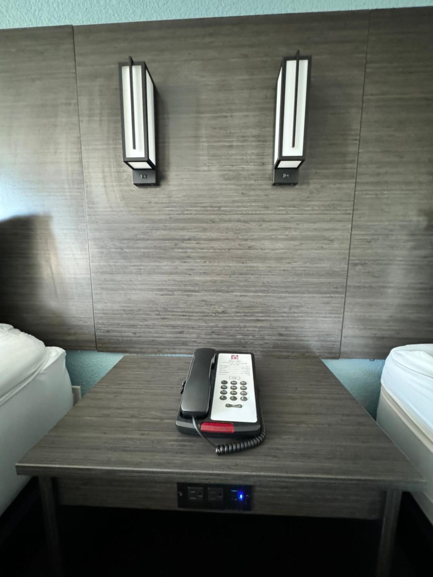 Studio 6 Suites East Syracuse Airport Esterno foto