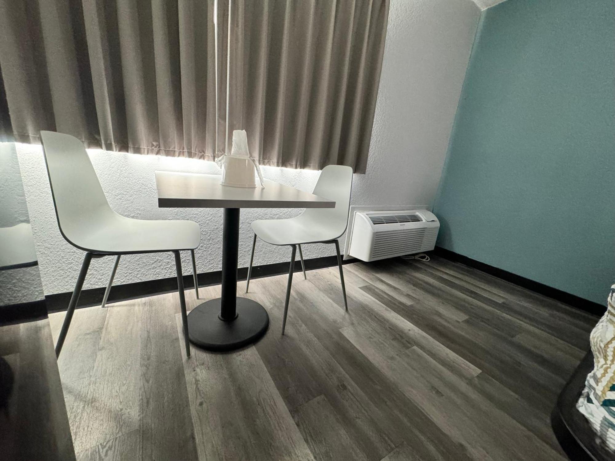 Studio 6 Suites East Syracuse Airport Esterno foto
